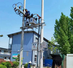 真空斷路器。柱上開關控制